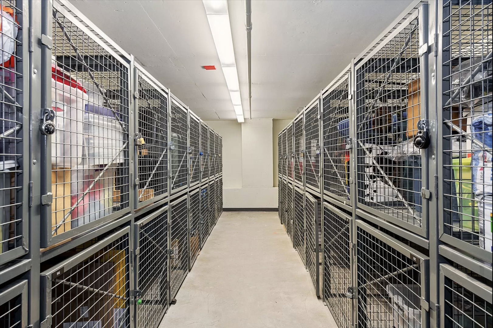 345 N La Salle Drive Unit: 2505