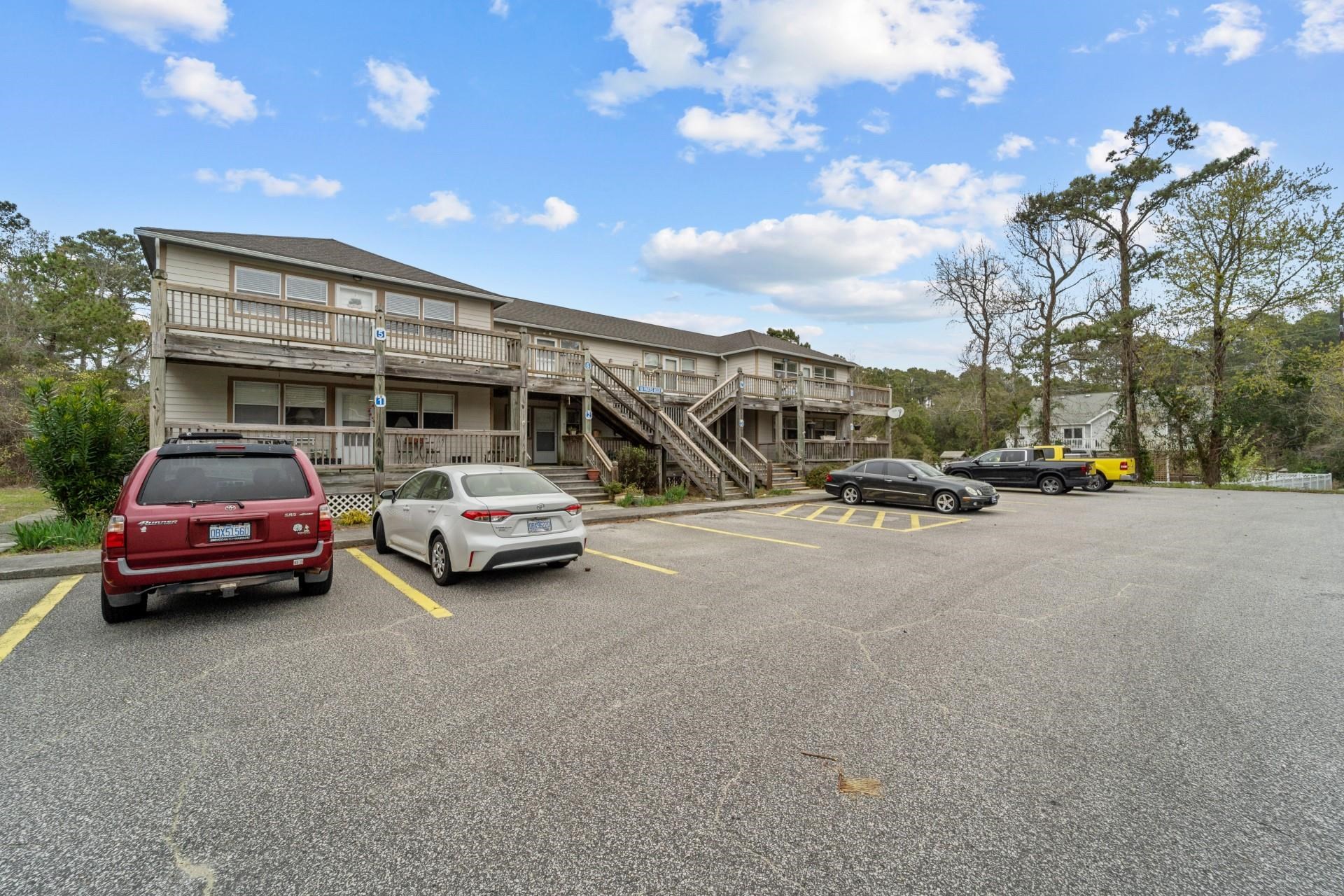 100 Pirates Moor Drive Unit 3