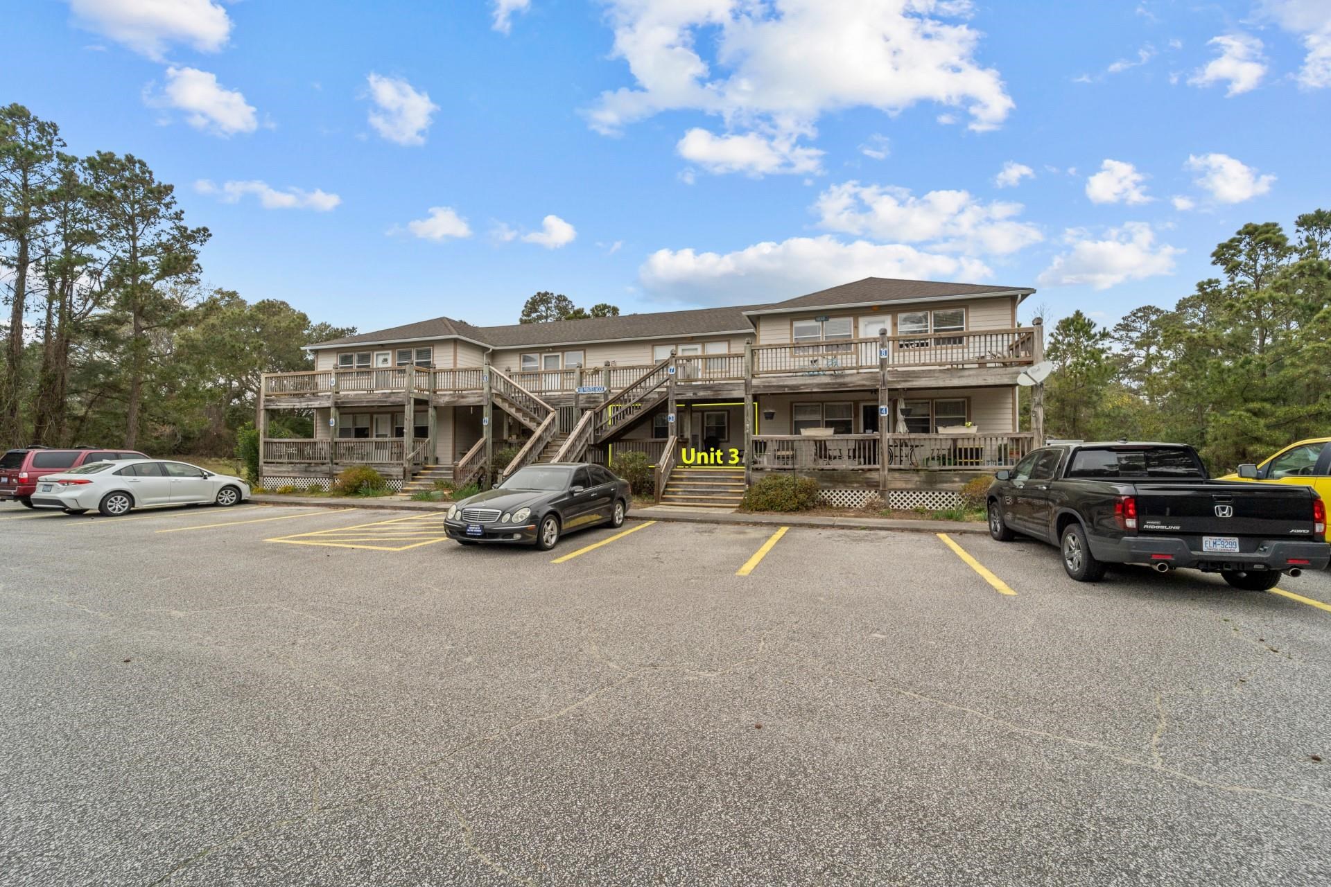 100 Pirates Moor Drive Unit 3