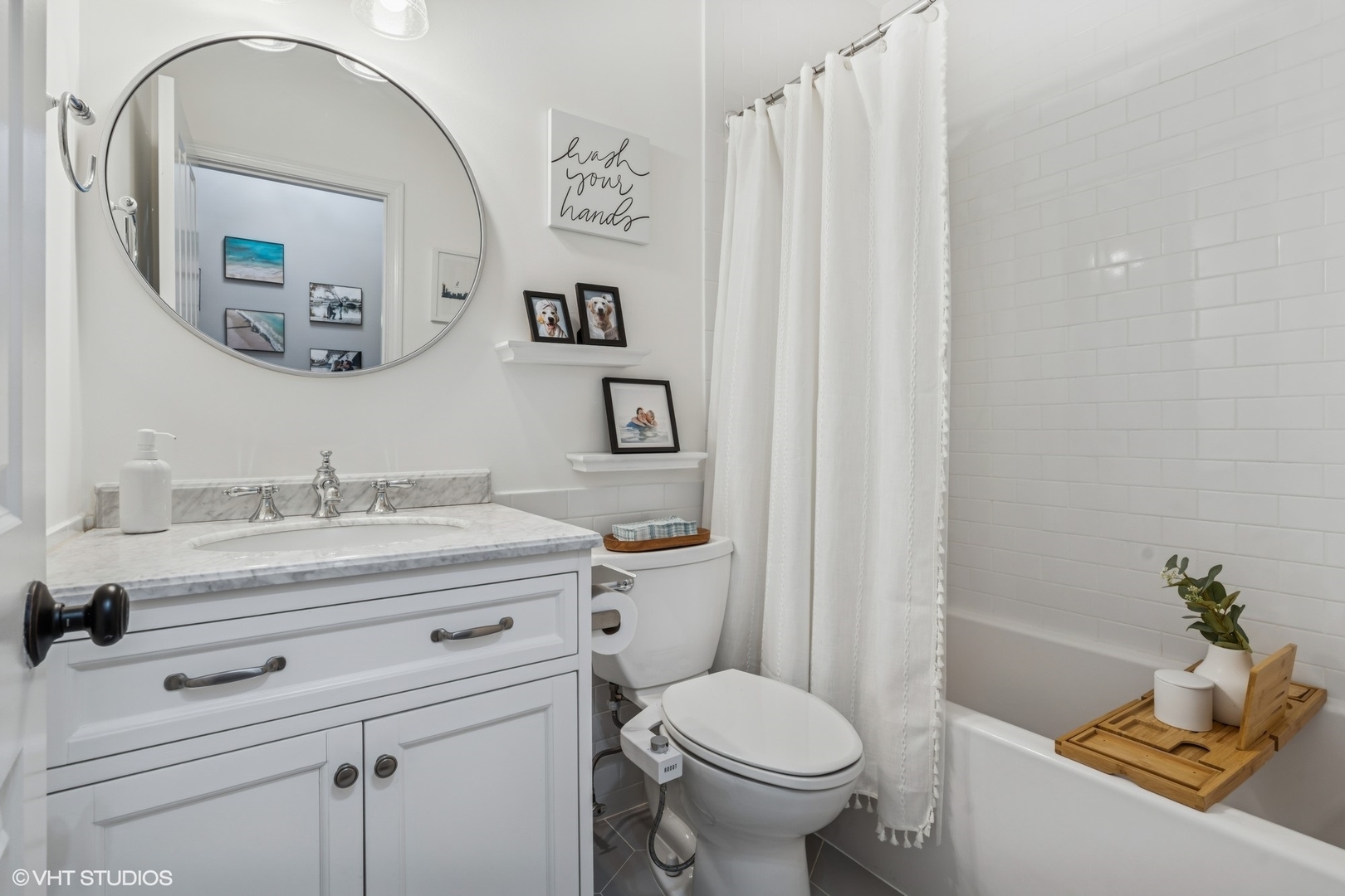 301 W Goethe Street Unit: 302