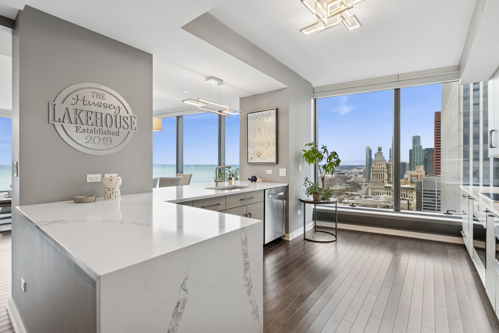 60 E Monroe Street Unit: 3402
