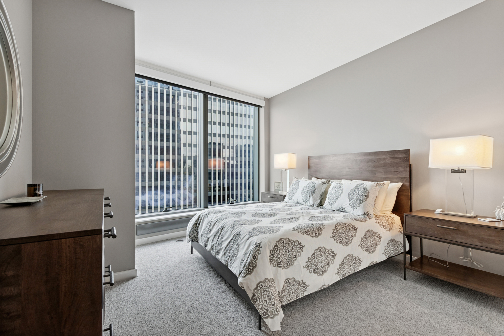 60 E Monroe Street Unit: 3402