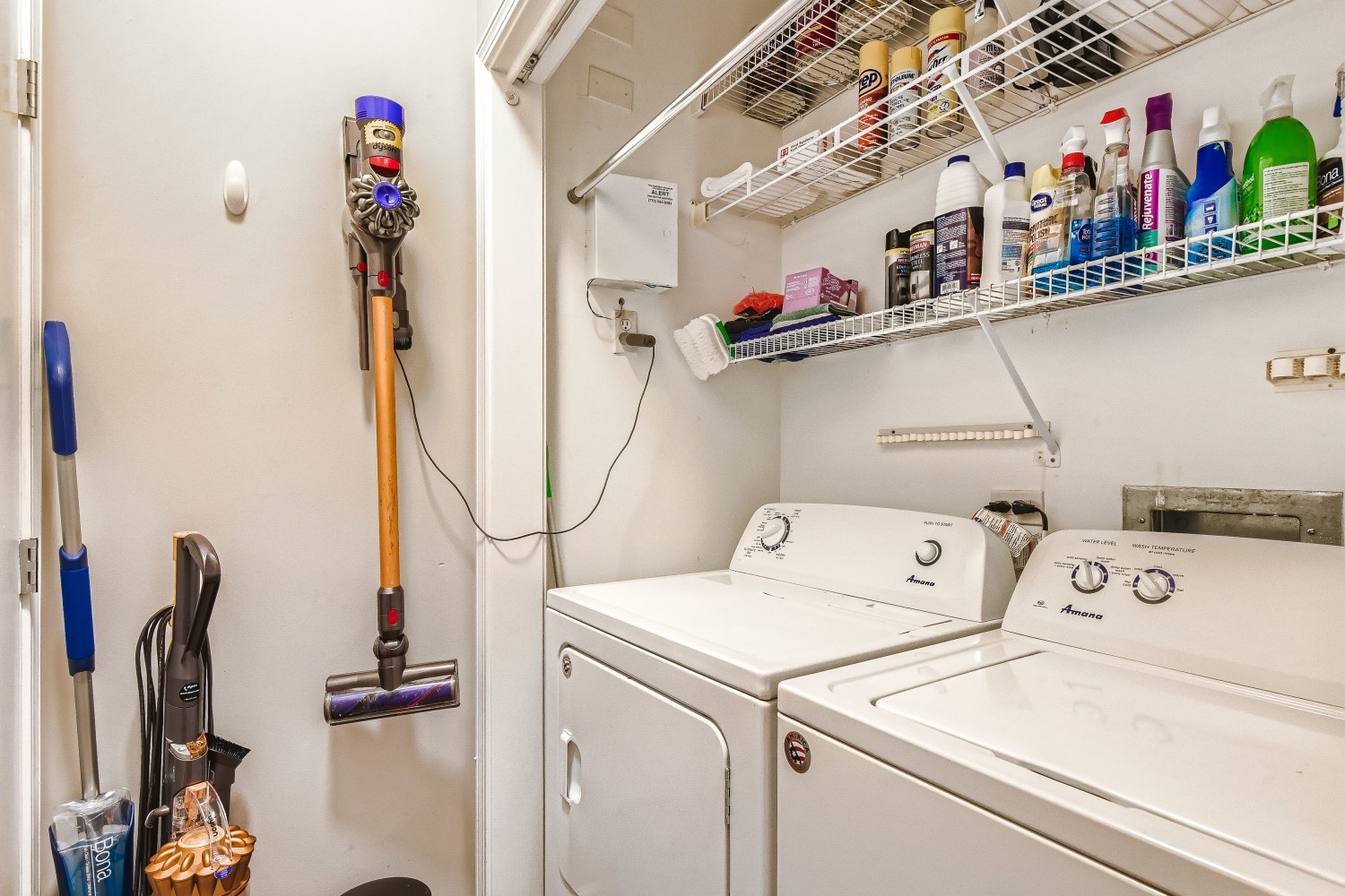 1515 N Hudson Avenue Unit: 2