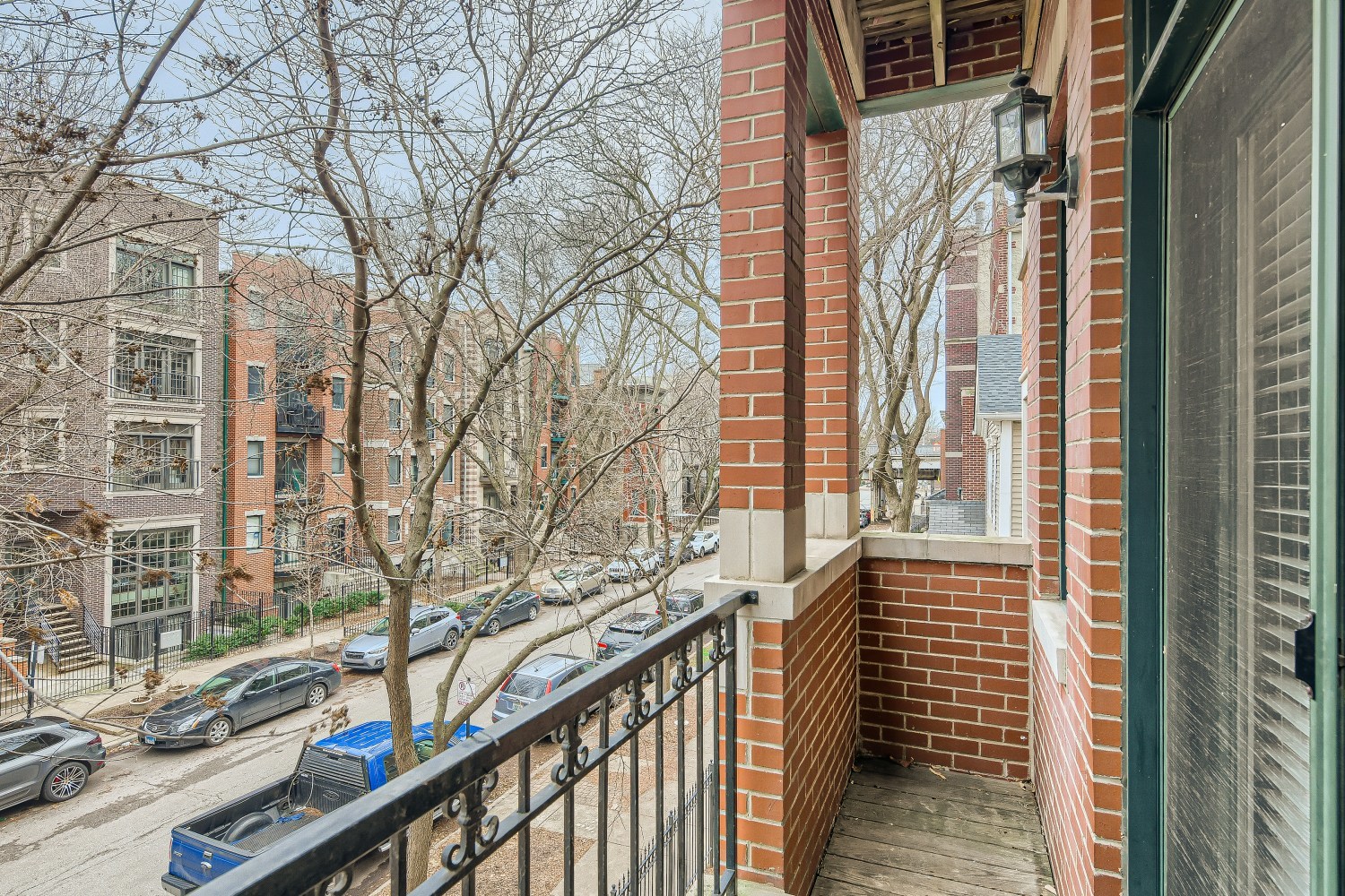 1515 N Hudson Avenue Unit: 2