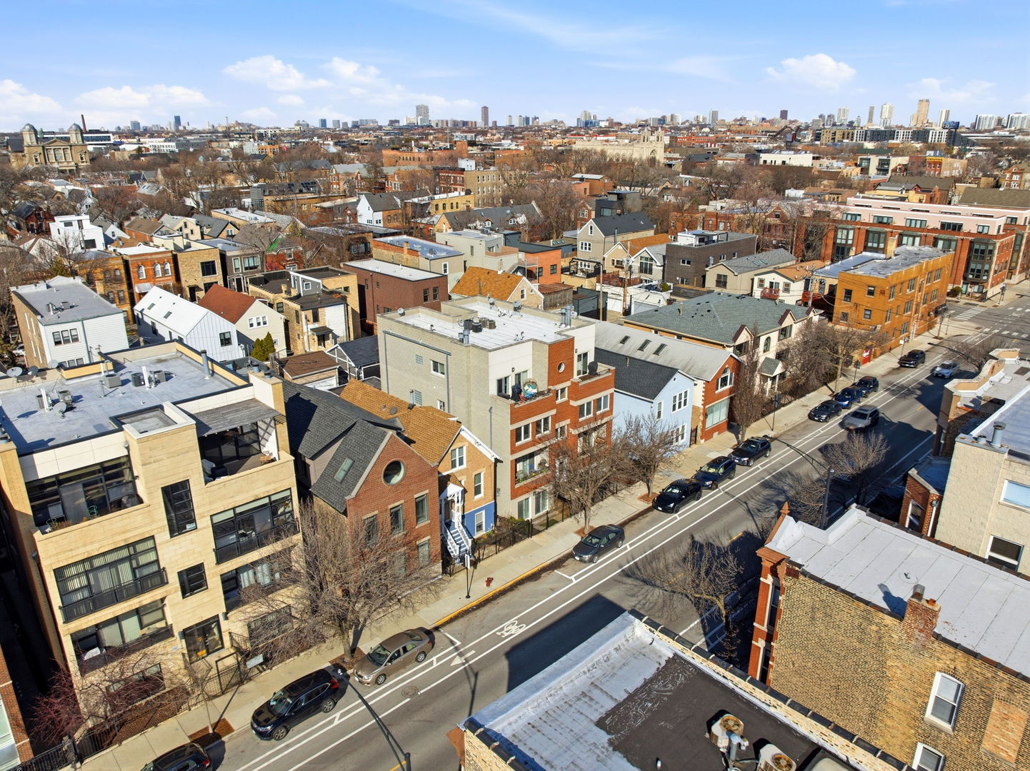 2126 W Armitage Avenue Unit: 4