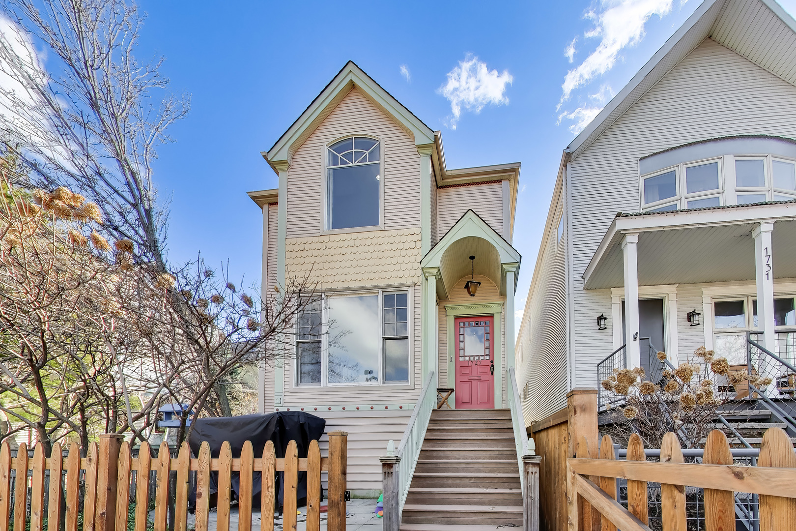 1727 W Henderson Street