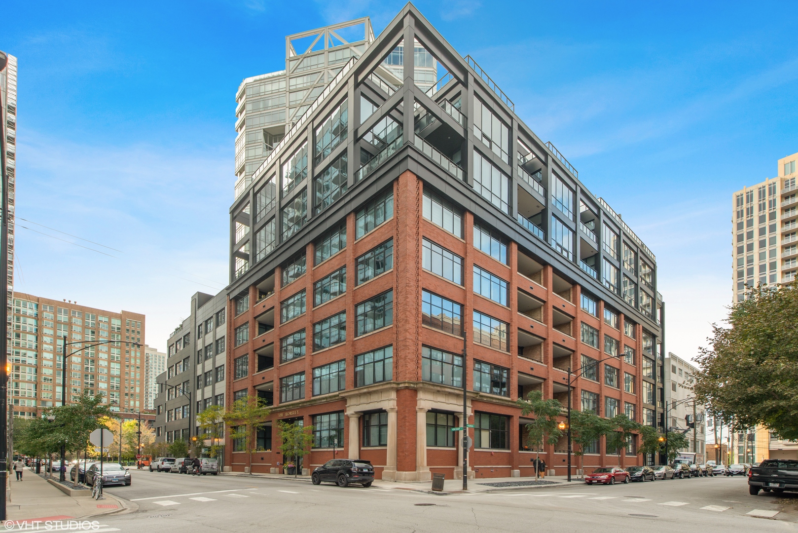 668 N KINGSBURY Street Unit: 507