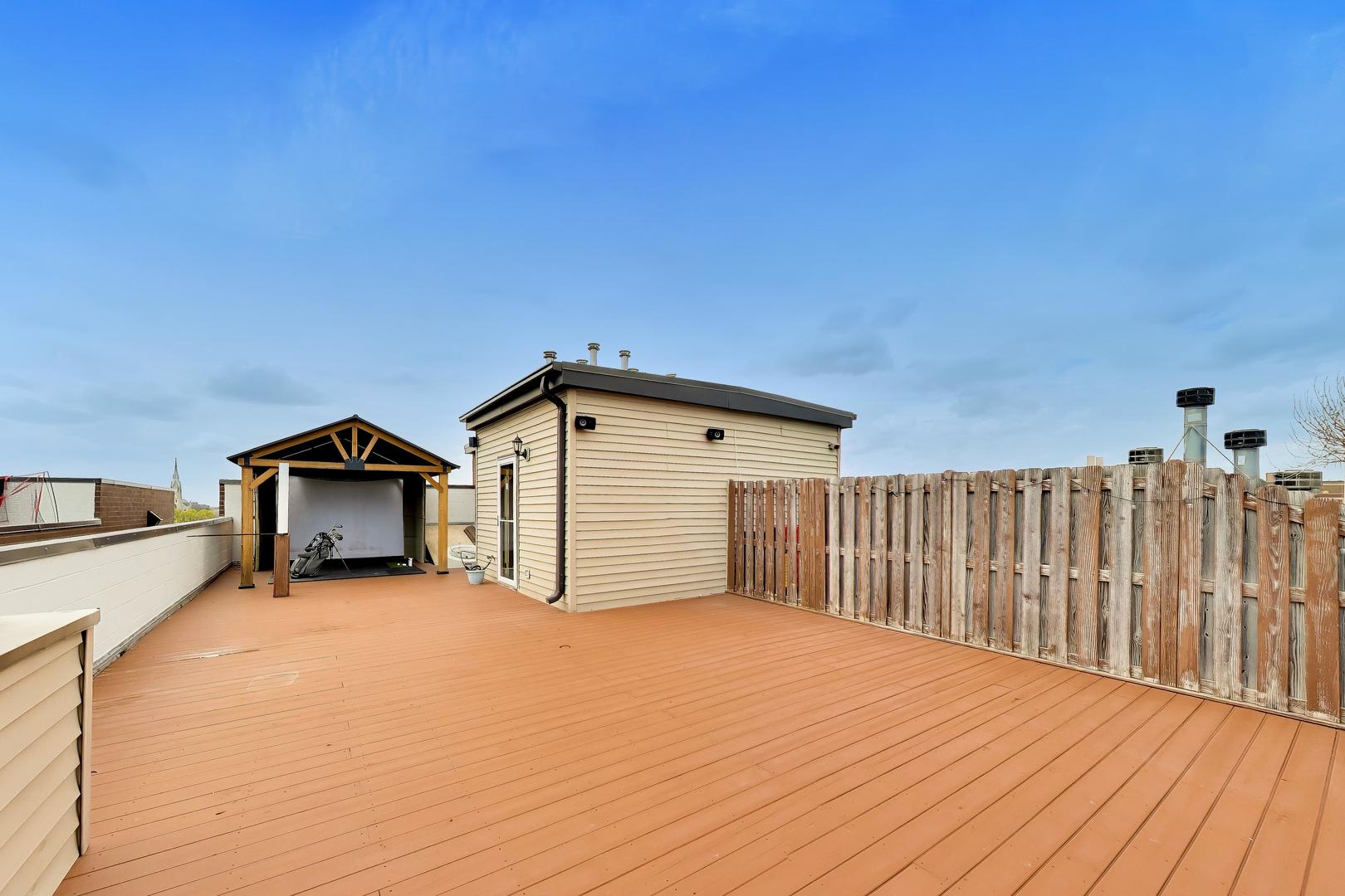 3028 N SHEFFIELD Avenue Unit: 4S