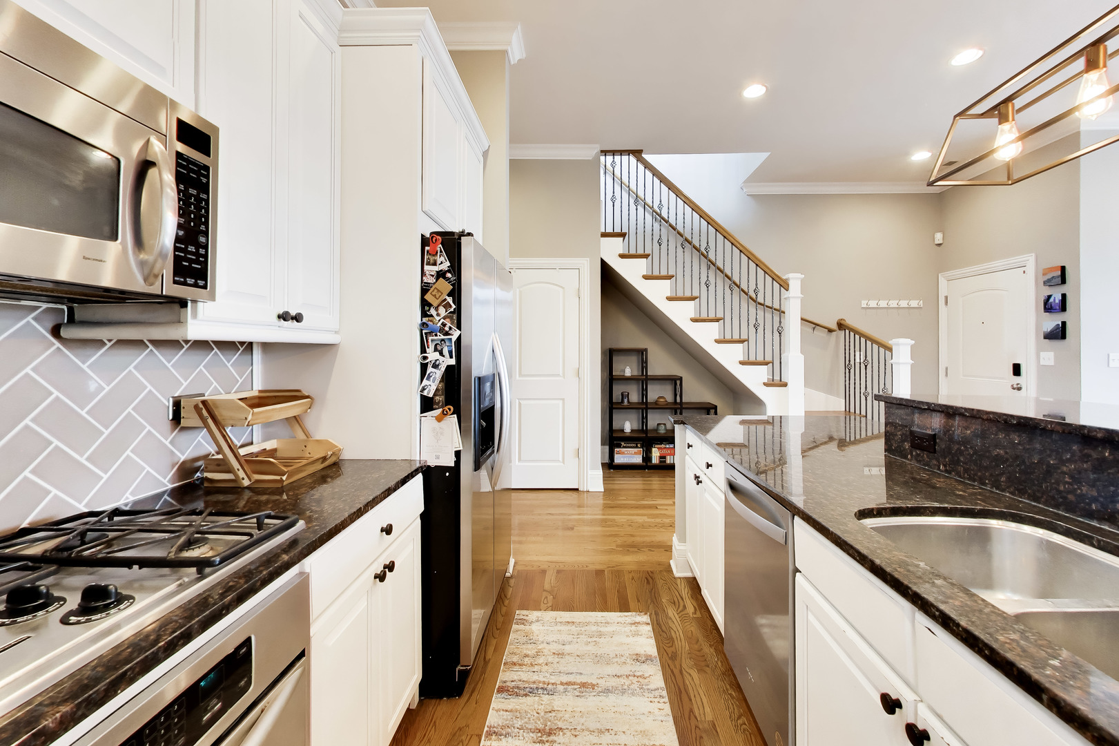 3028 N SHEFFIELD Avenue Unit: 4S