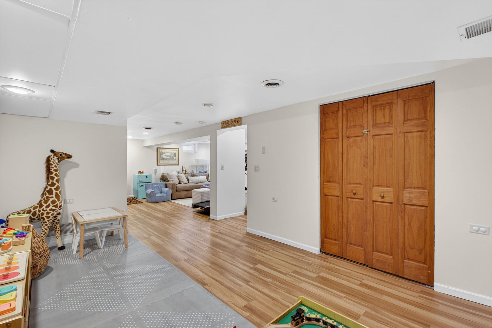 20 45th Street