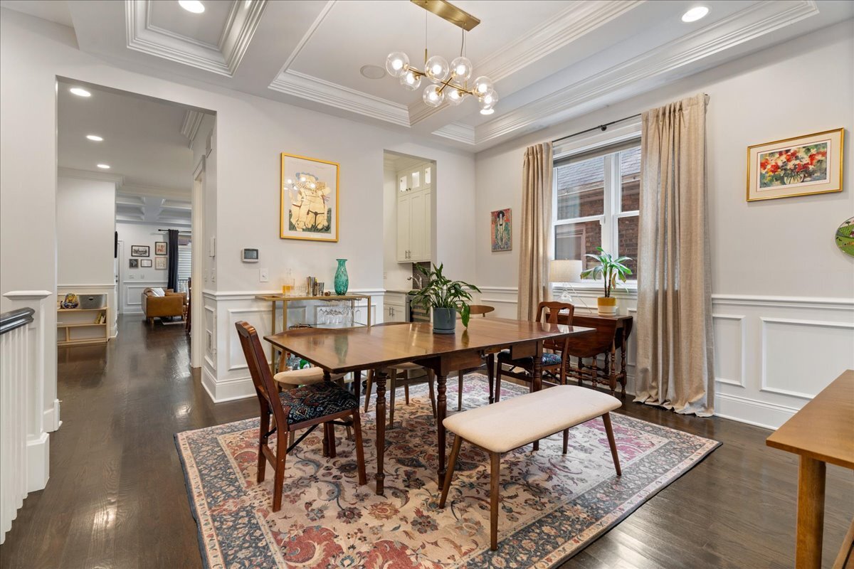 2946 N Damen Avenue Unit: 1