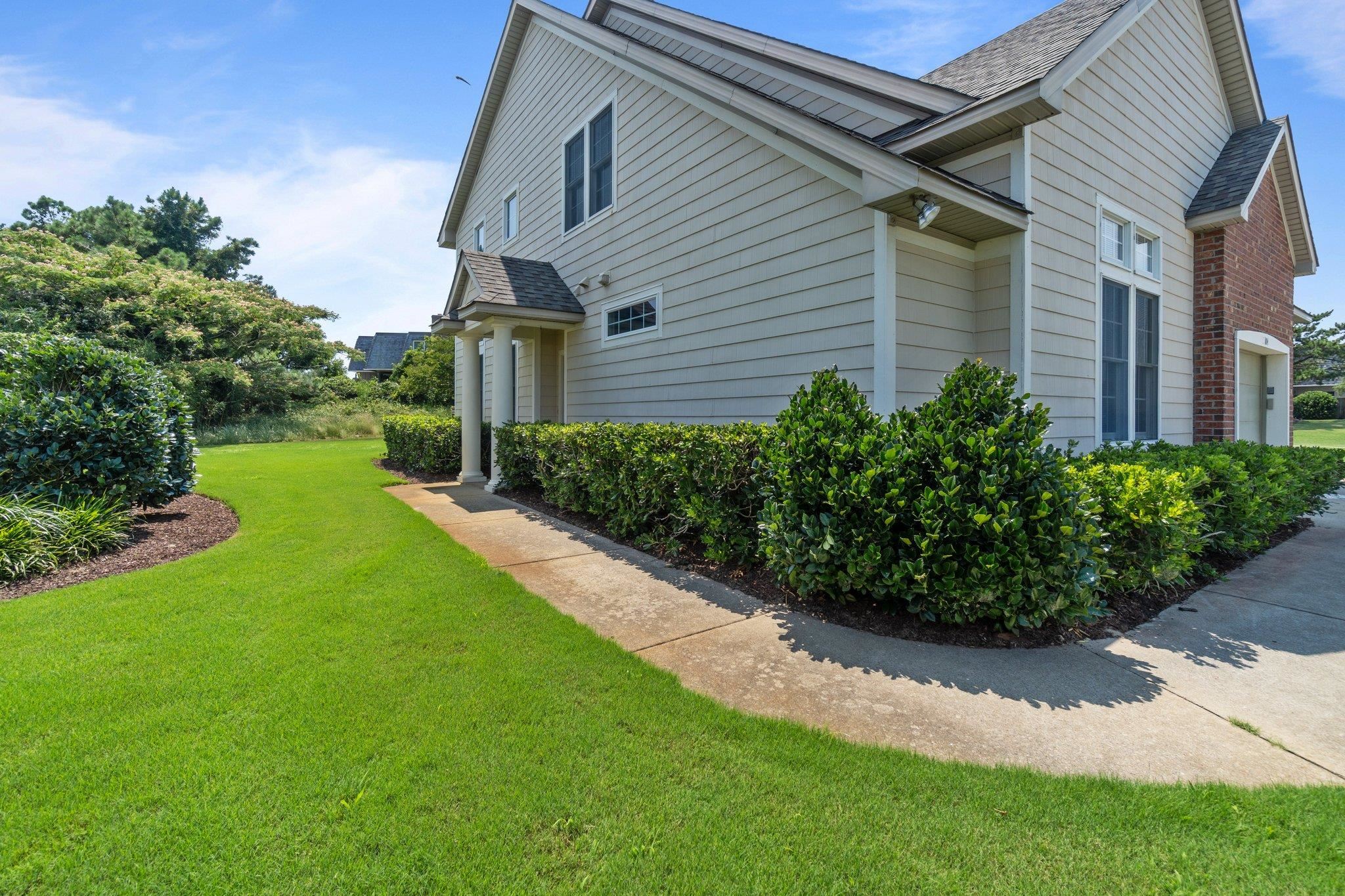 104 Gables Way Unit 2B
