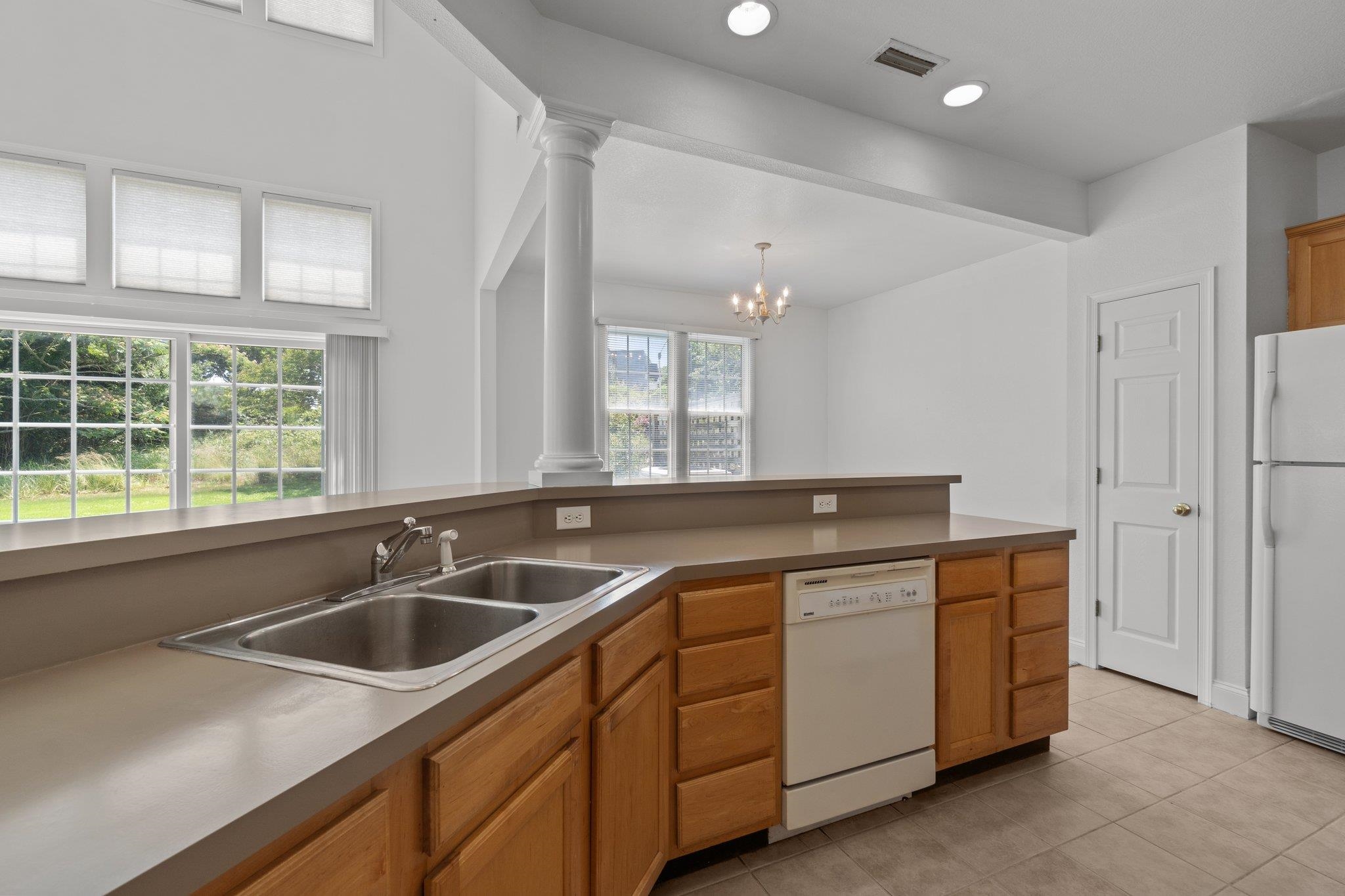 104 Gables Way Unit 2B