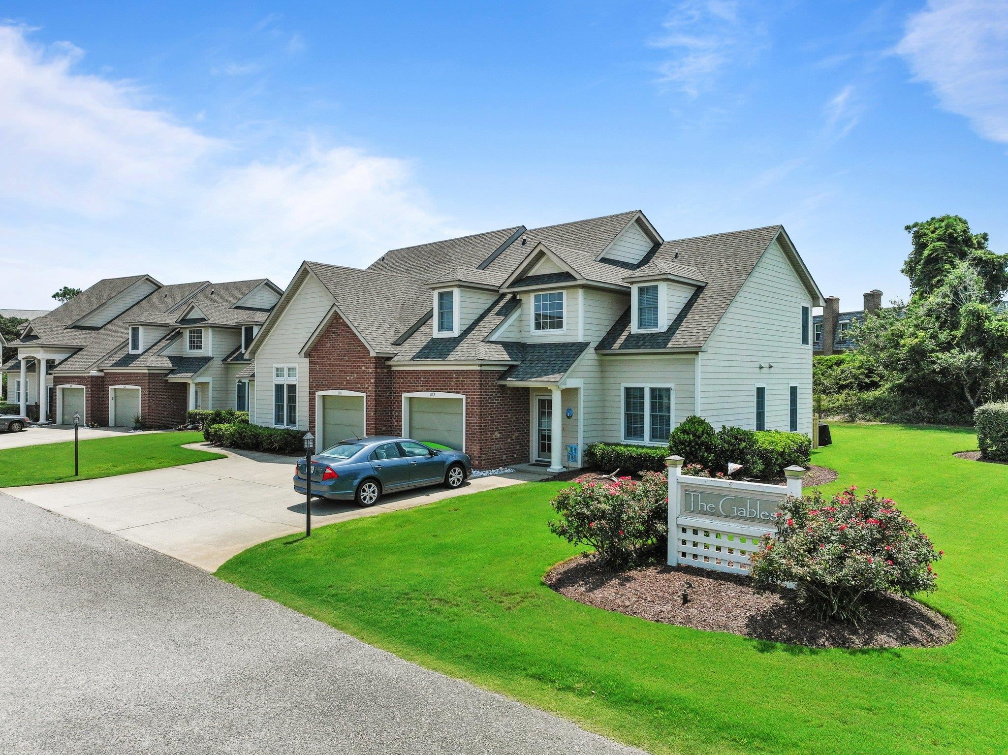 104 Gables Way Unit 2B