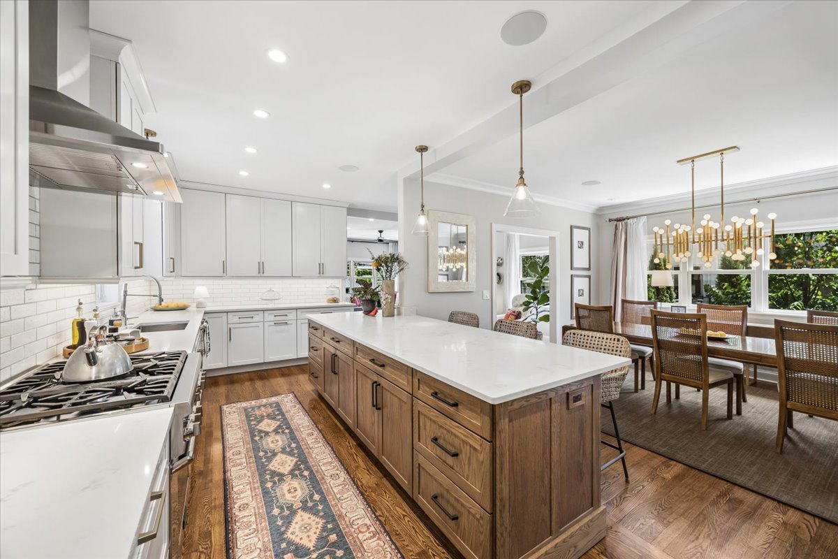 735 Ashland Avenue
