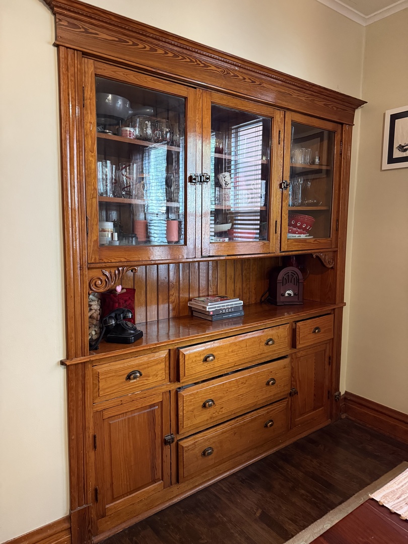 1815 N Paulina Street Unit: 1