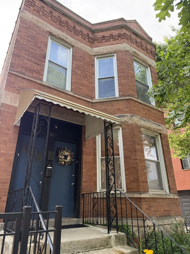 1815 N Paulina Street Unit: 1