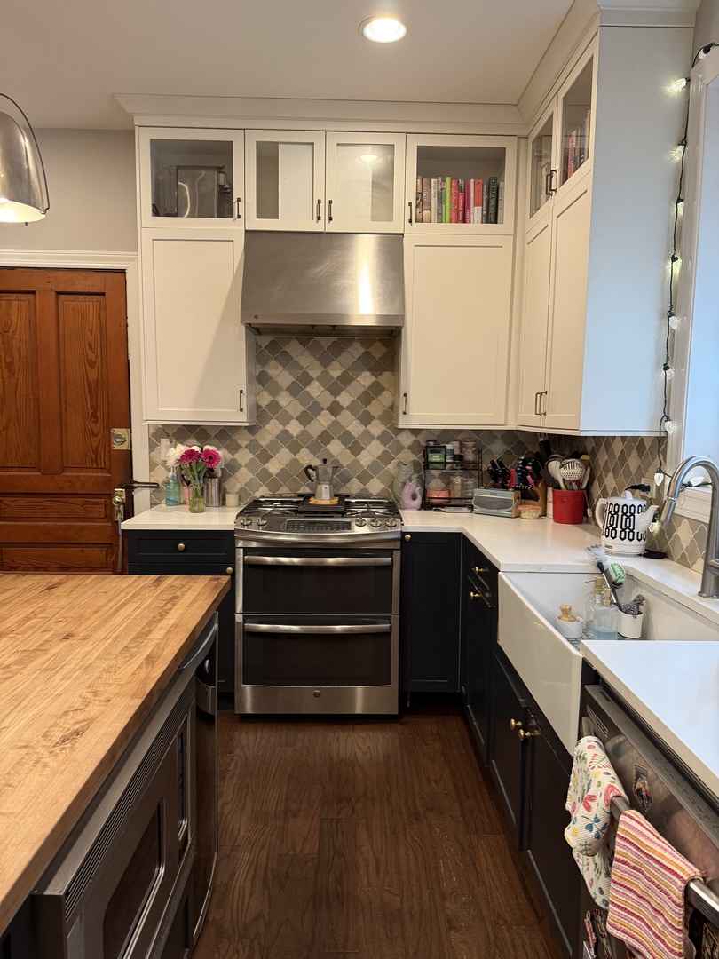 1815 N Paulina Street Unit: 1