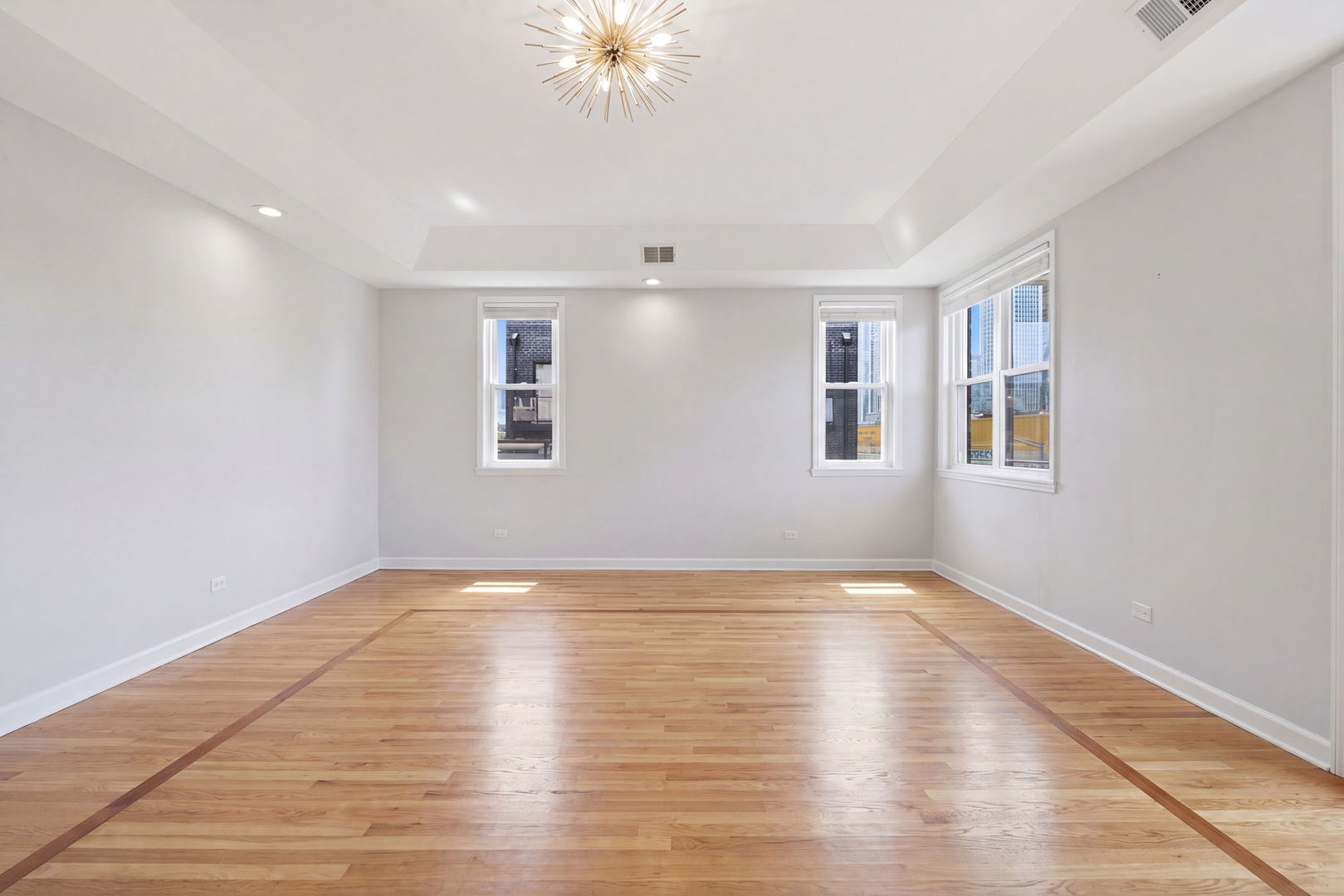 814 W Hubbard Street Unit: 4