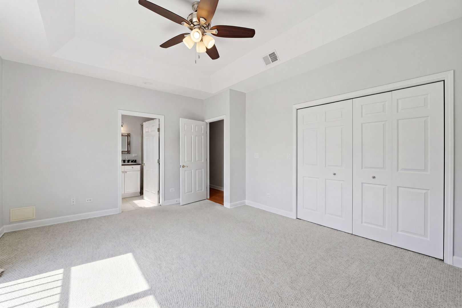 814 W Hubbard Street Unit: 4
