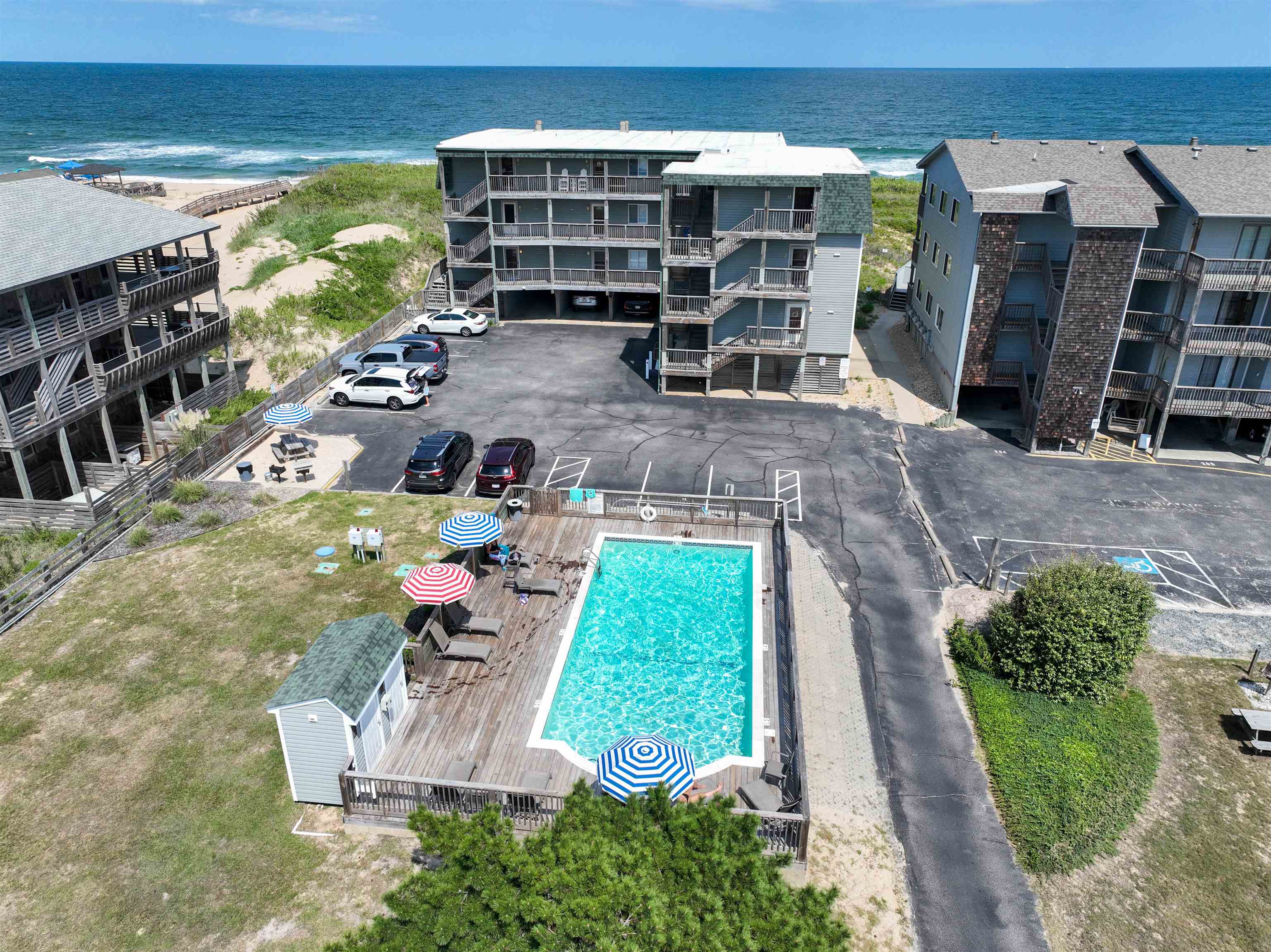 1401 S Virginia Dare Trail Unit 11