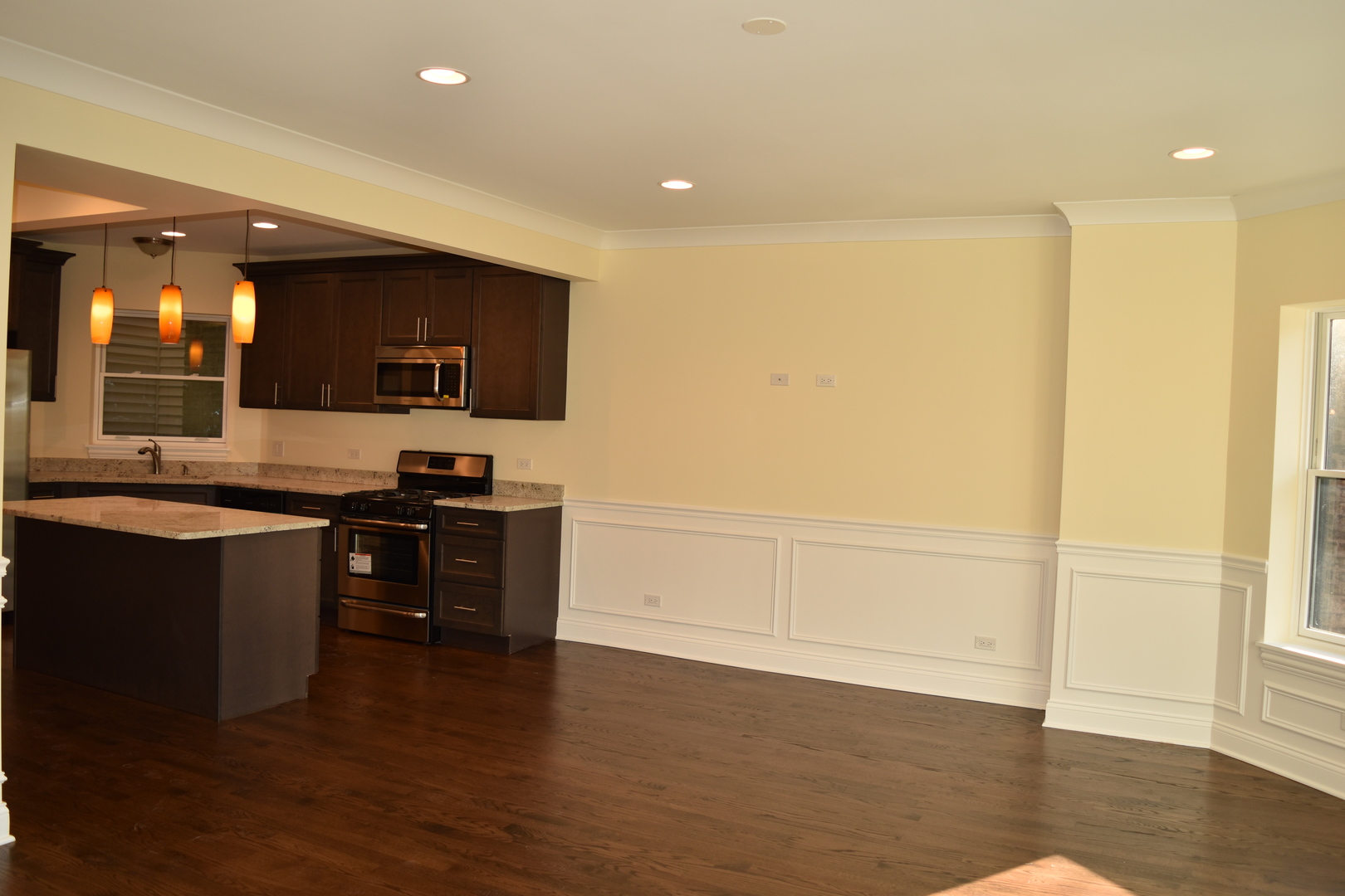 3541 N Reta Avenue Unit: 3
