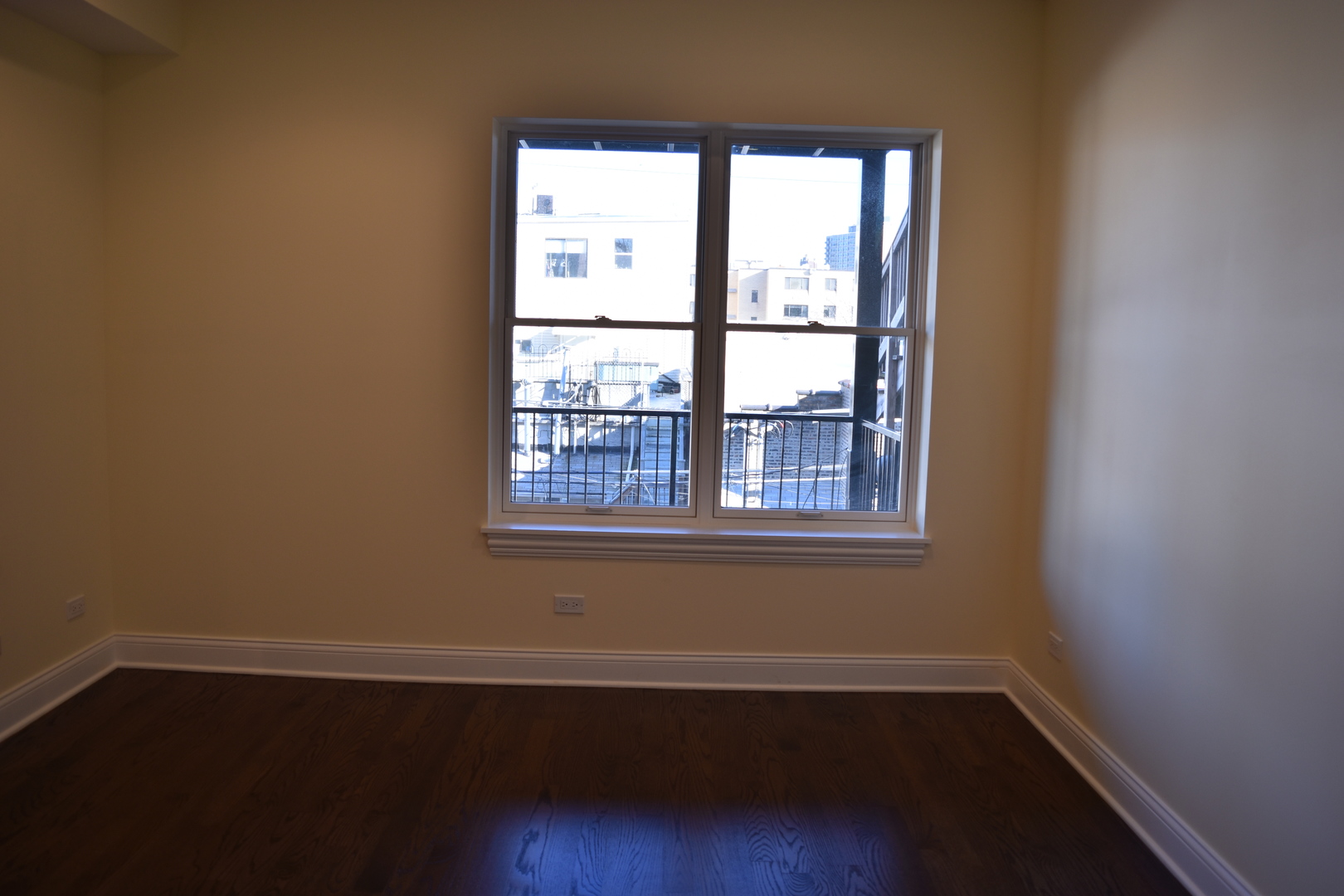 3541 N Reta Avenue Unit: 3
