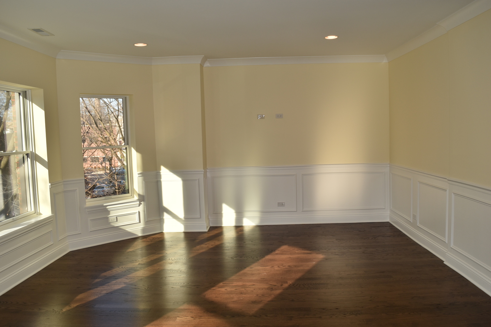 3541 N Reta Avenue Unit: 3