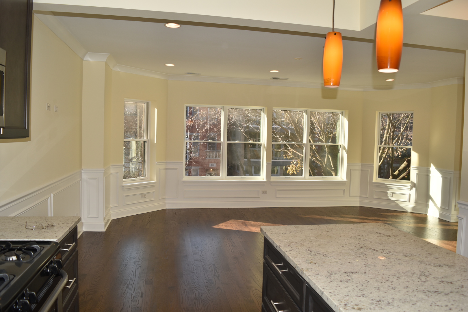 3541 N Reta Avenue Unit: 3