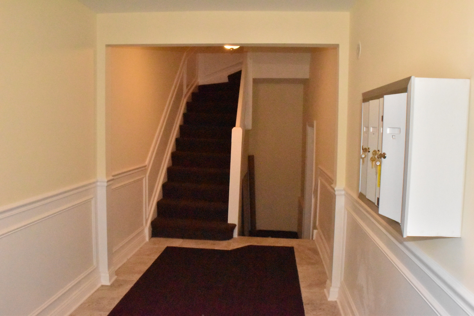 3541 N Reta Avenue Unit: 3