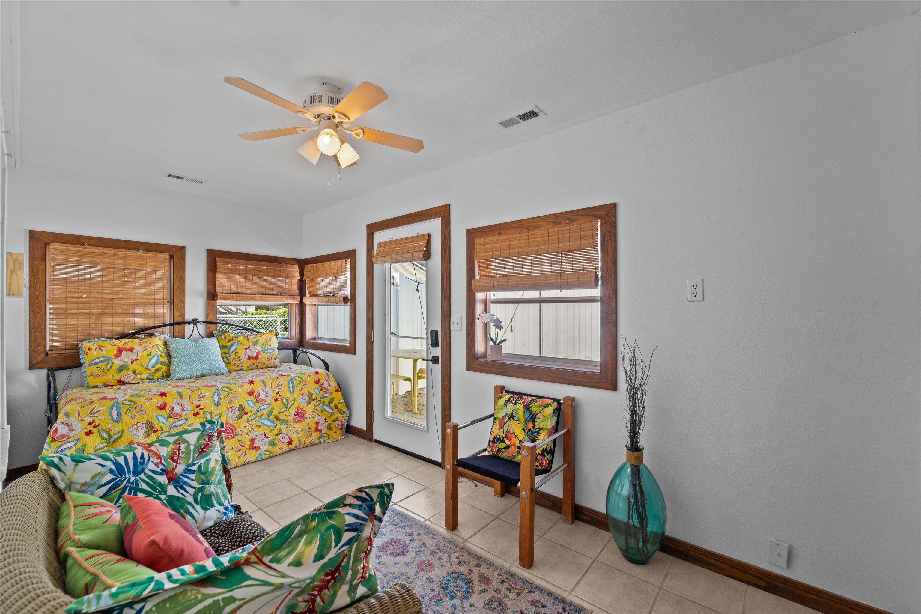 502 Suffolk Street Lot 915