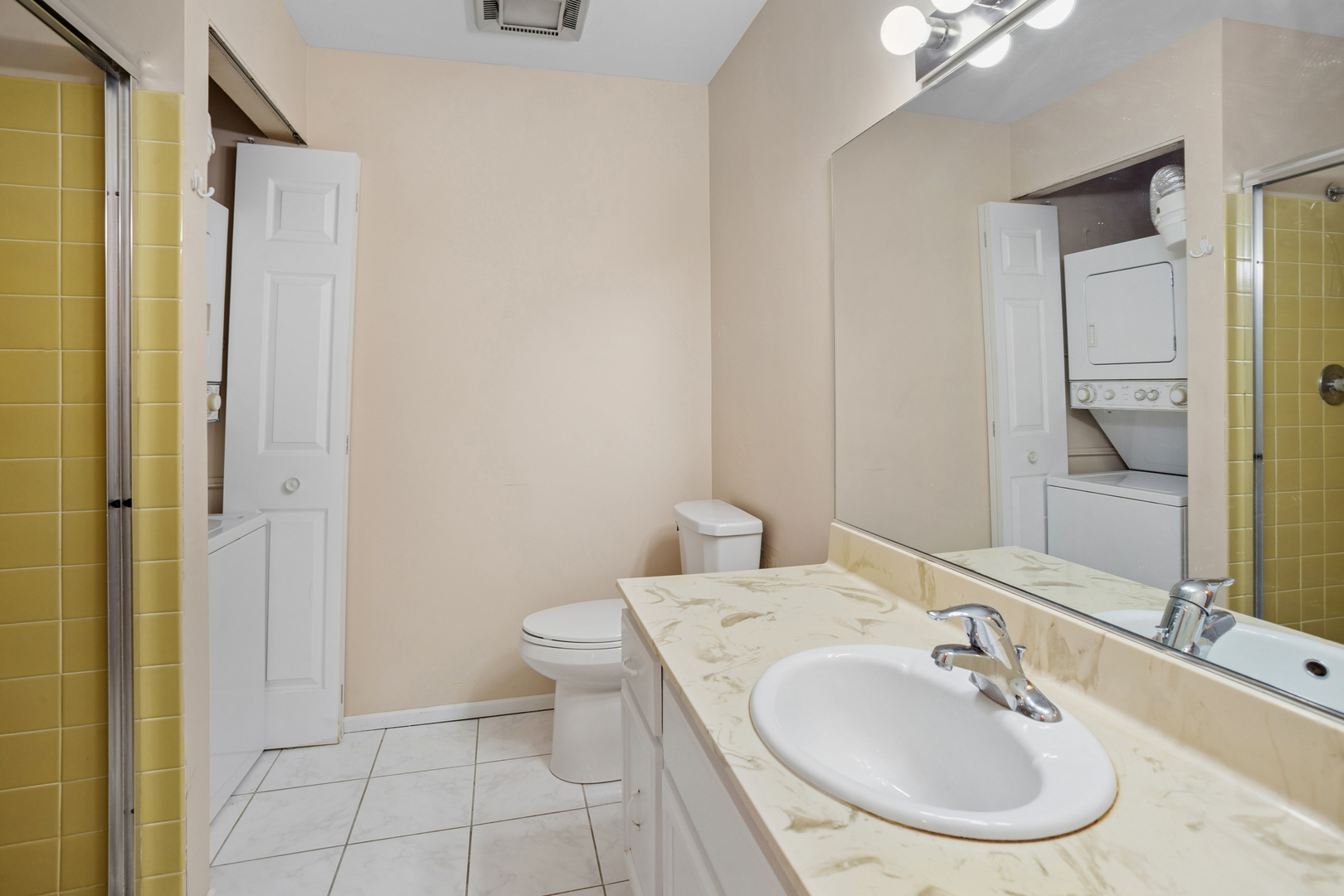 200 Lake Boulevard Unit: 428