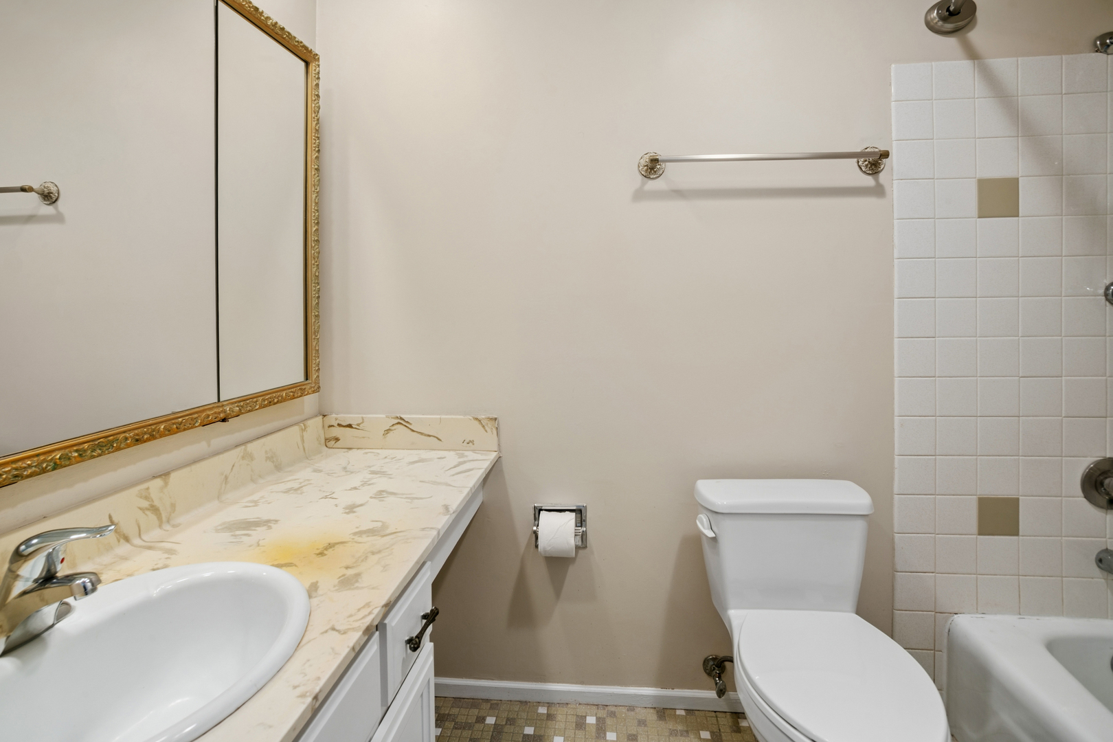 200 Lake Boulevard Unit: 428