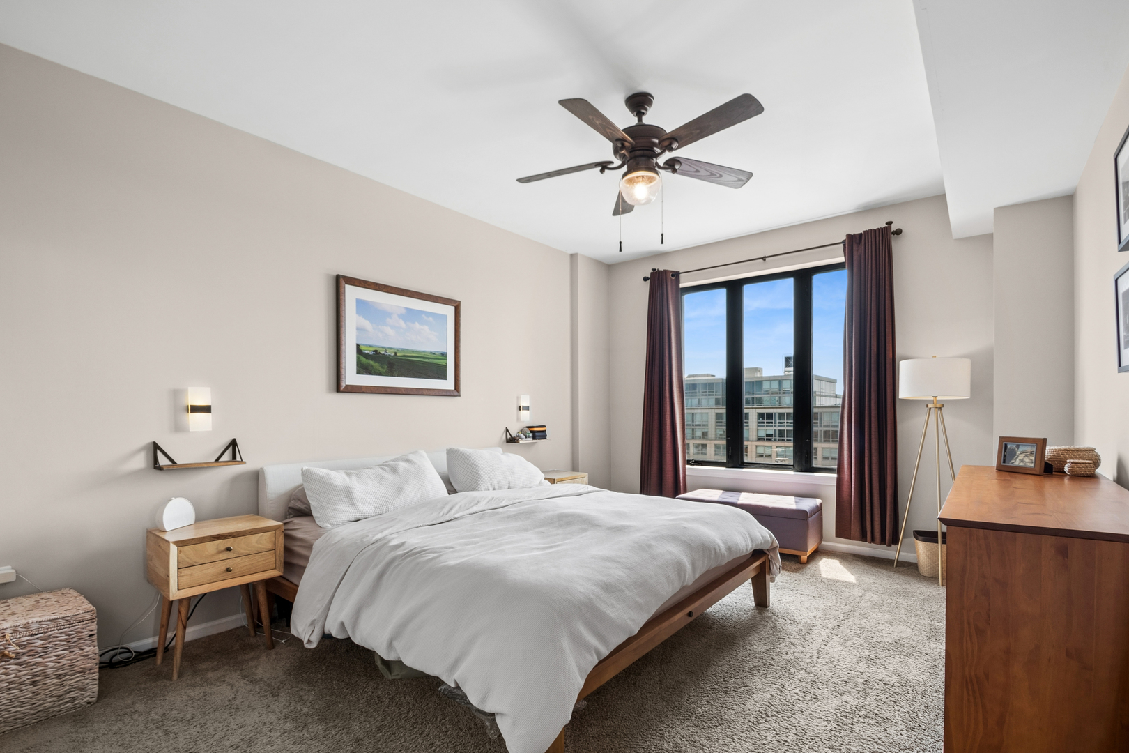 3232 N Halsted Street Unit: D712