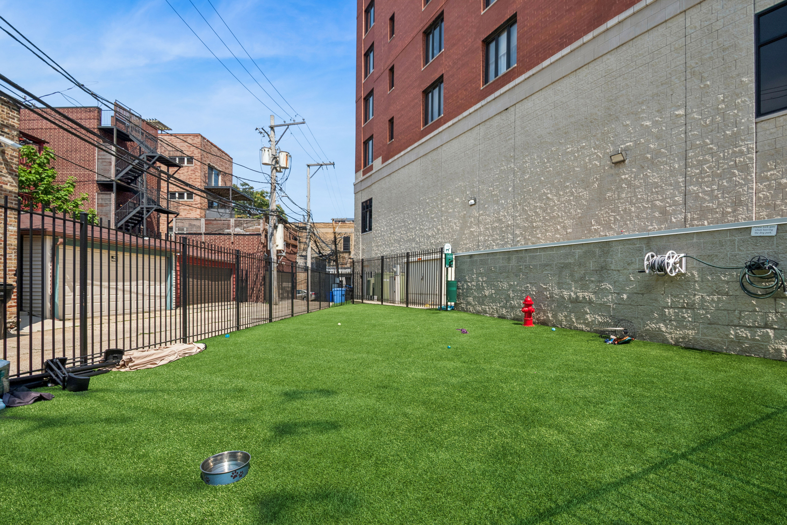 3232 N Halsted Street Unit: D712