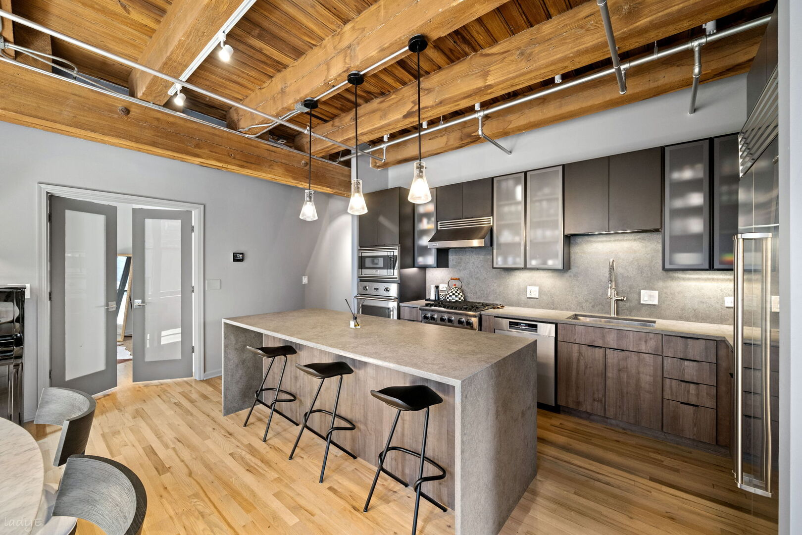 520 W Huron Street Unit: 412