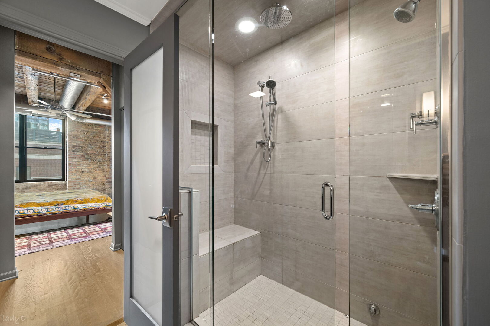 520 W Huron Street Unit: 412