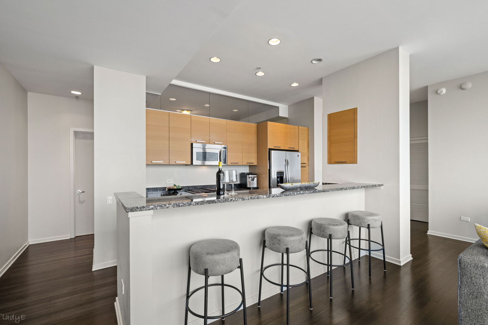 500 W Superior Street Unit: 1902