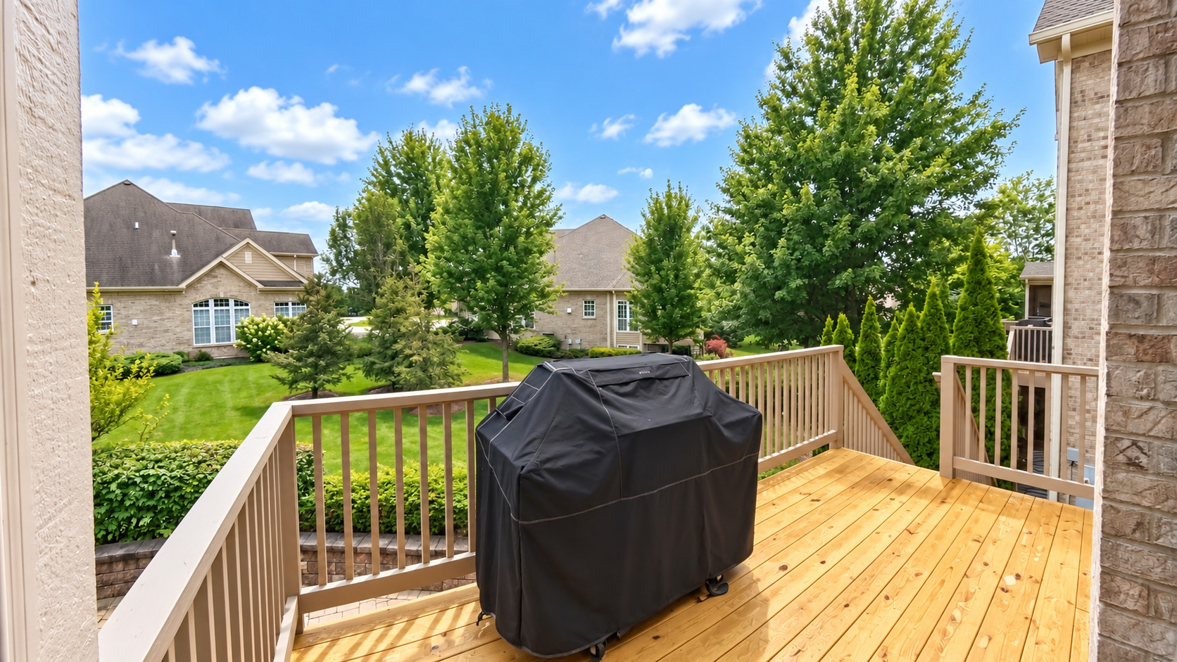 541 Bridgestone Court Unit: 541