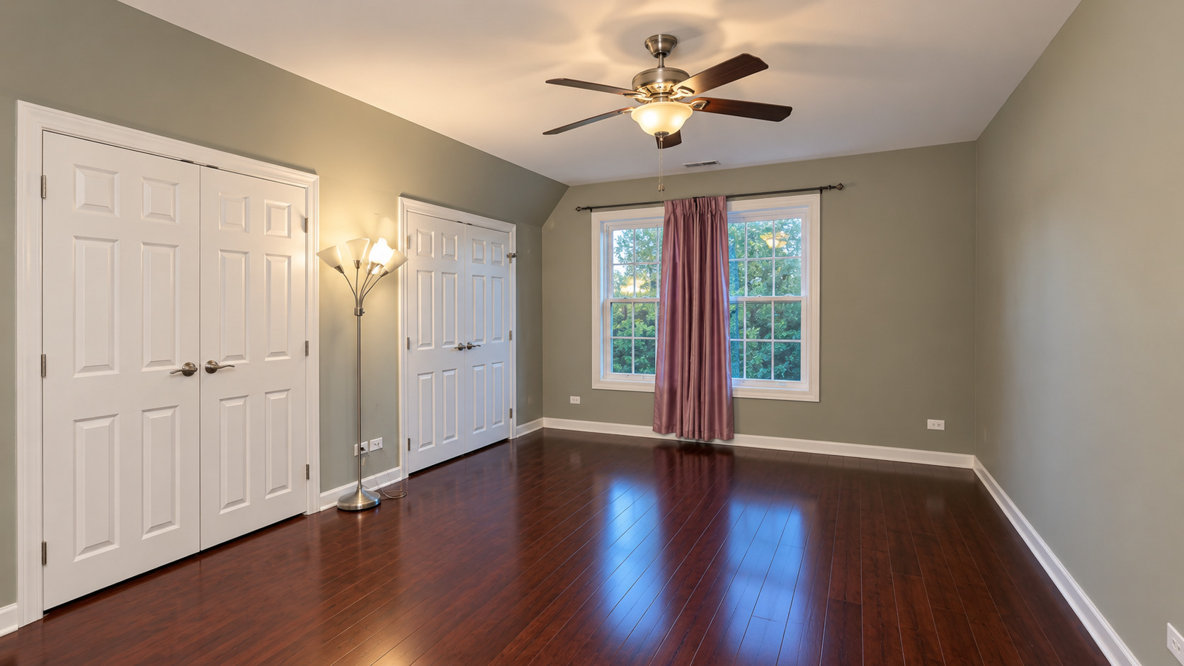541 Bridgestone Court Unit: 541