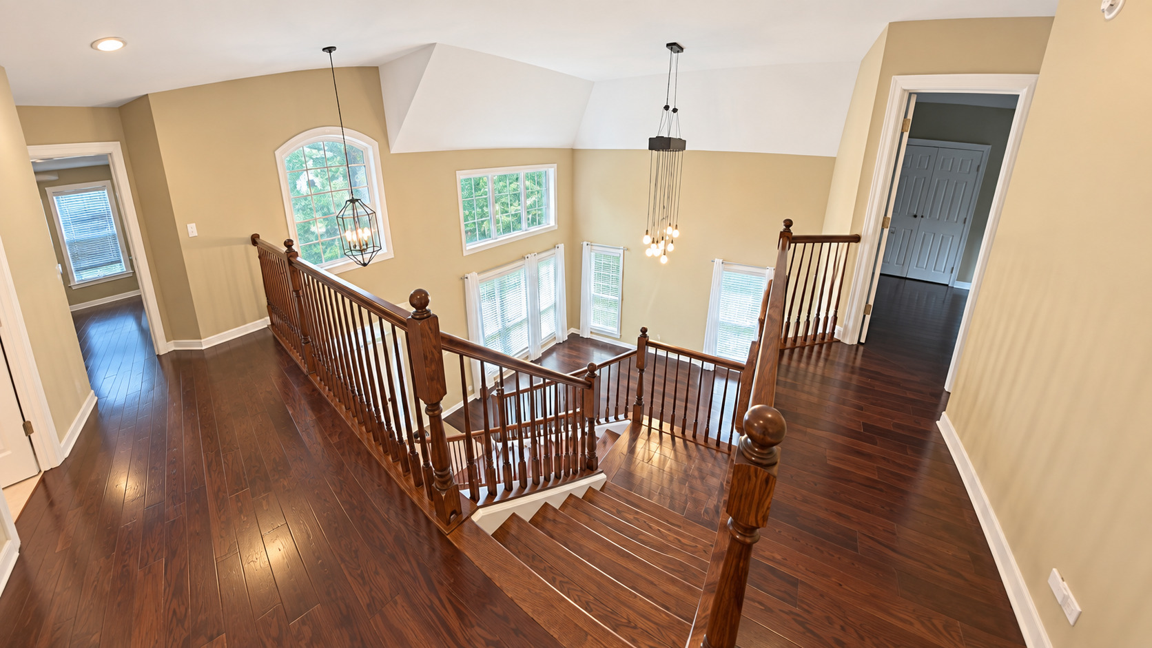 541 Bridgestone Court Unit: 541