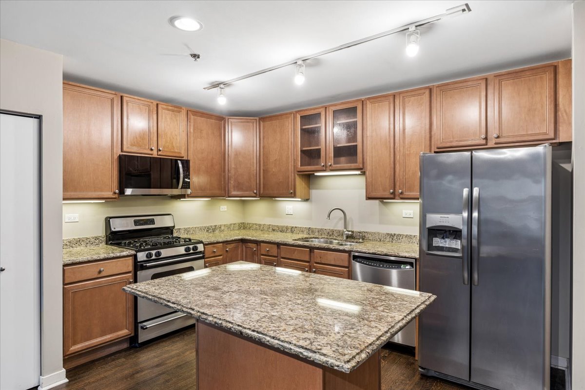 331 S Ridgeland Avenue Unit: C