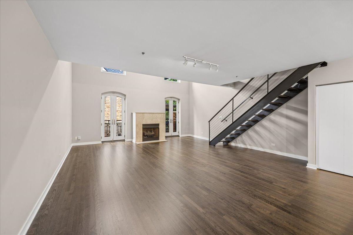 331 S Ridgeland Avenue Unit: C