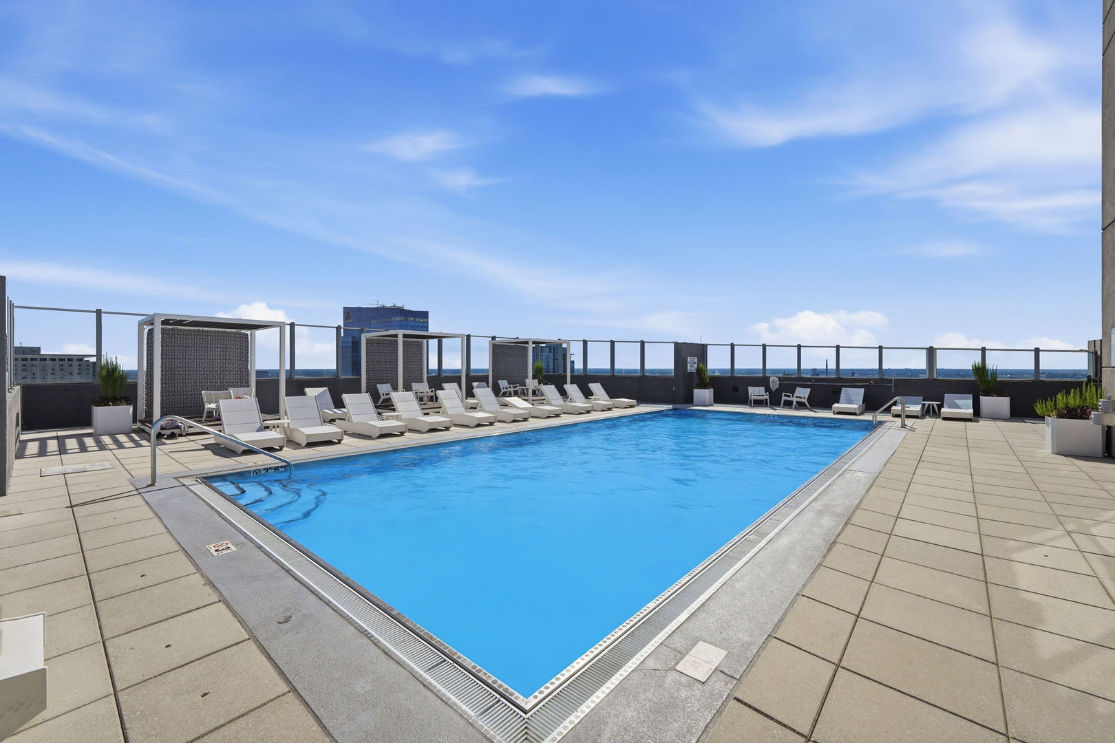 1901 S Calumet Avenue Unit: 2411
