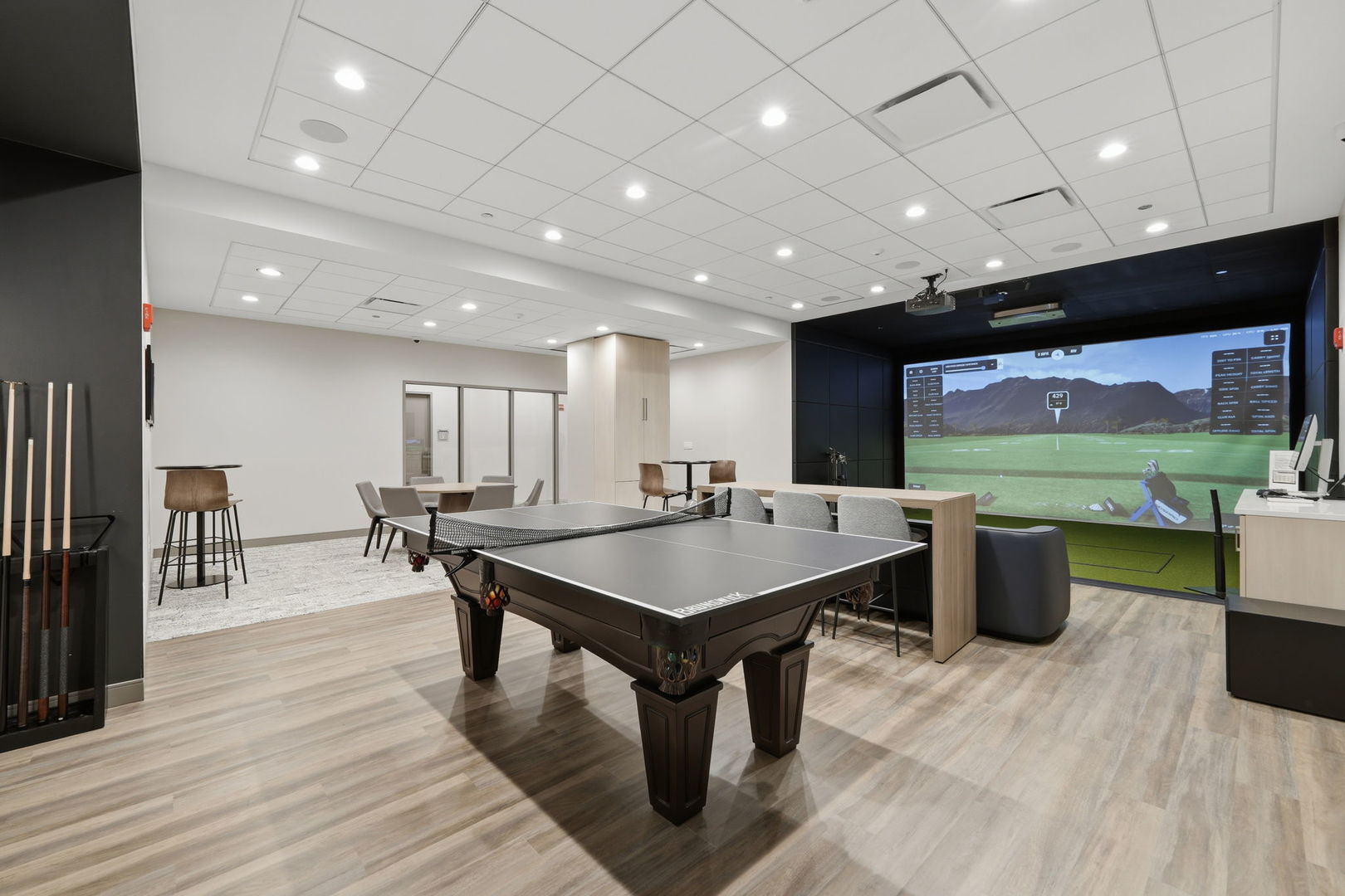222 N Columbus Drive Unit: 2807