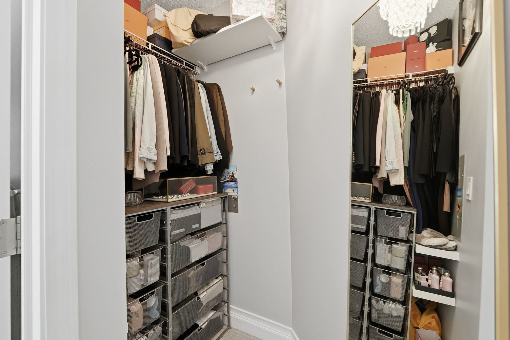 222 N Columbus Drive Unit: 2807