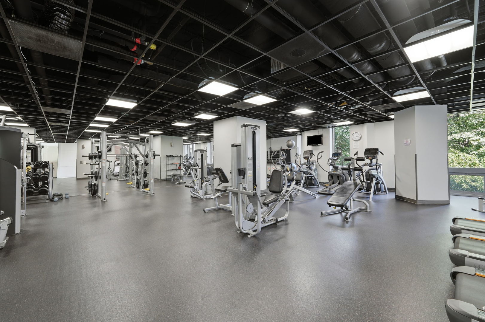 222 N Columbus Drive Unit: 2807