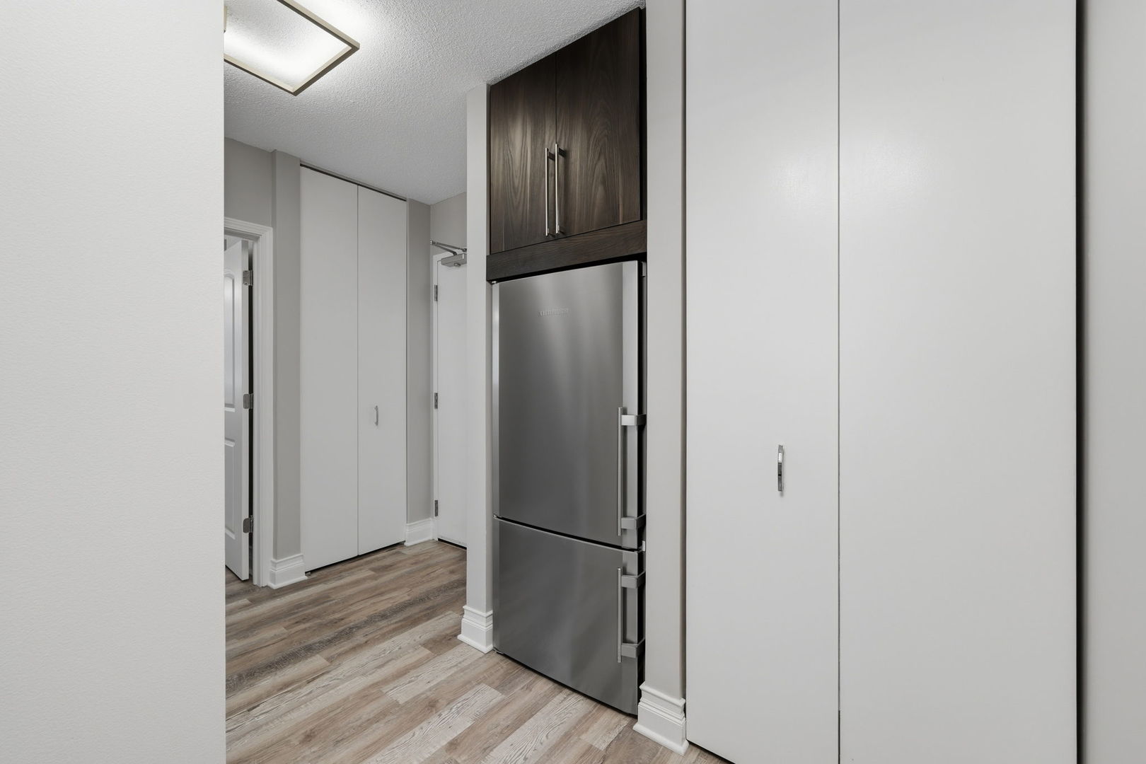 222 N Columbus Drive Unit: 2807