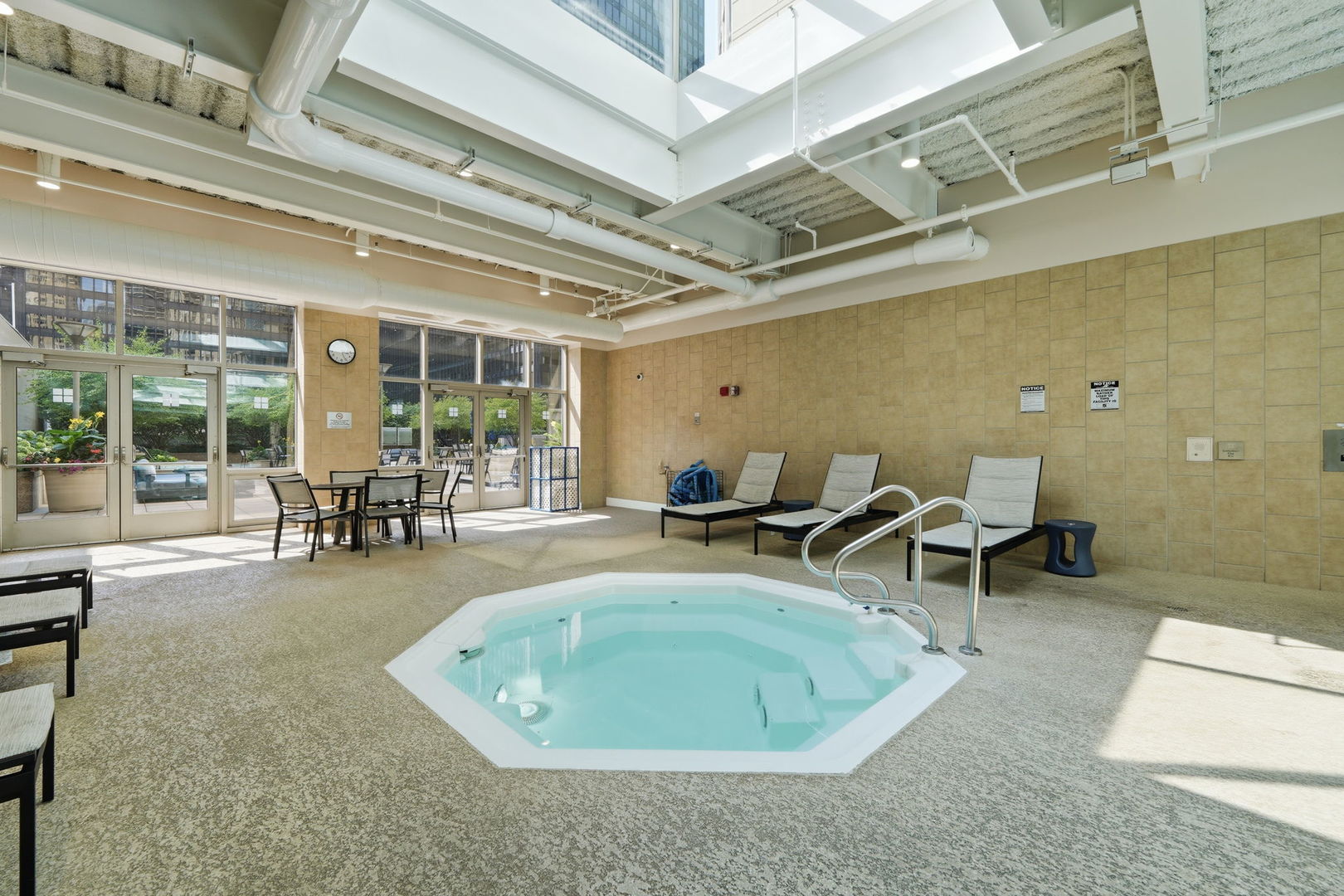 222 N Columbus Drive Unit: 2807