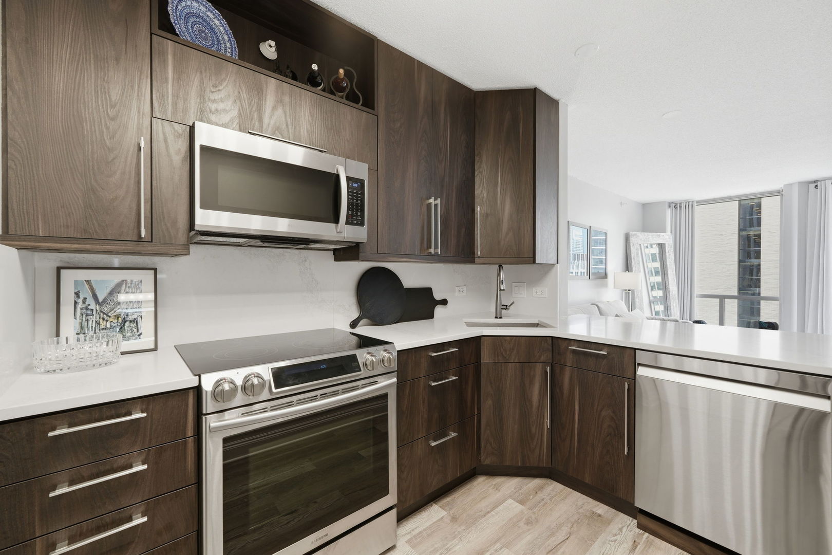 222 N Columbus Drive Unit: 2807